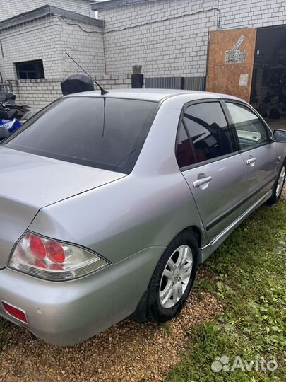 Mitsubishi Lancer 1.6 AT, 2003, 225 000 км