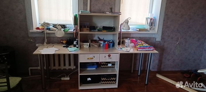 Письменный стол для школьника на двоих бу