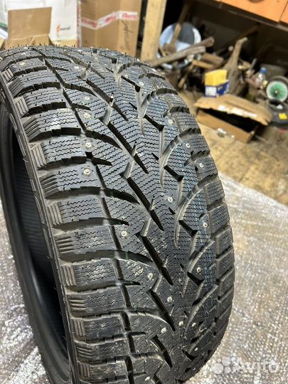 Toyo Observe G3-Ice 235/45 R18 98T
