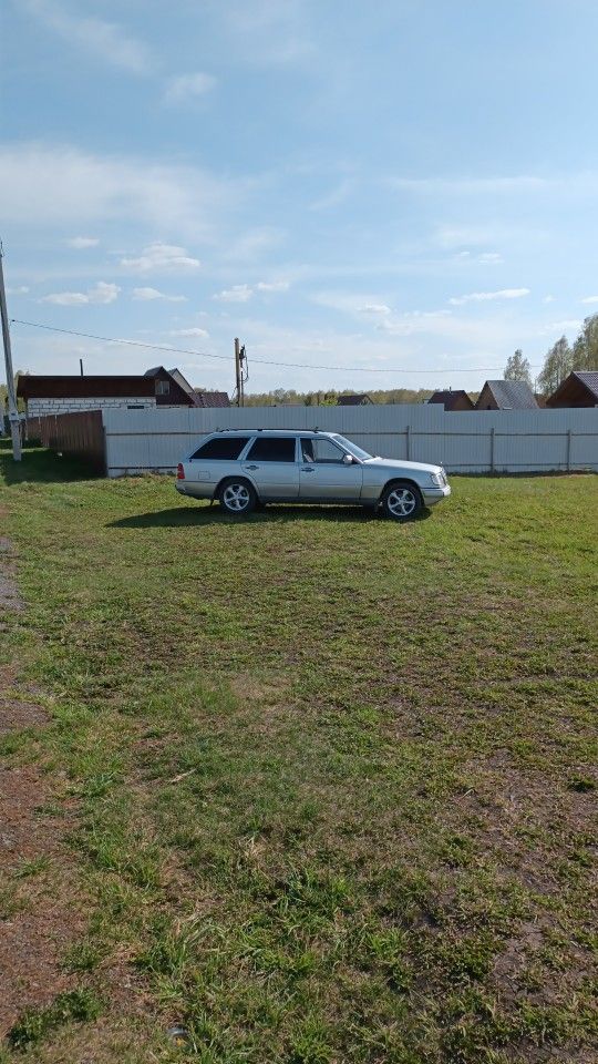 Mercedes-Benz W124: фото владельца