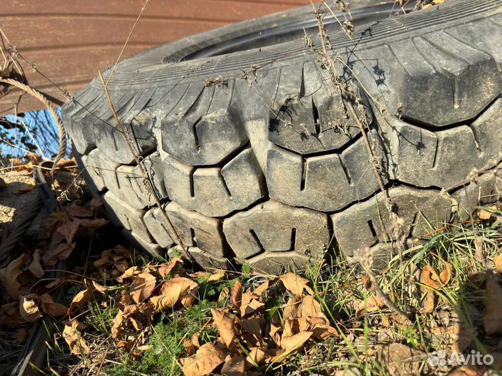 Колесо на 20 тонник и Маз