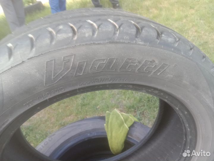 Viatti Strada Asimmetrico 205/55 R16 92T