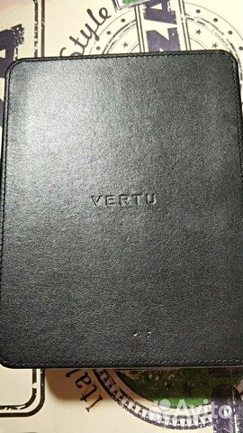 Коробка от Vertu