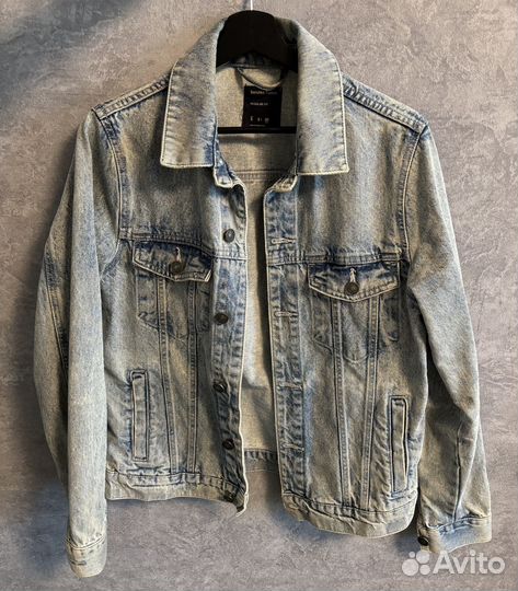 Мужская джинсовка джинсовая куртка Bershka Denim S