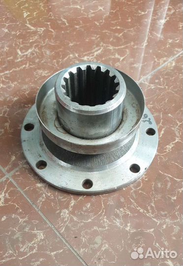 Фланец краз с отражателем(8 отв.) 260-2502138-02