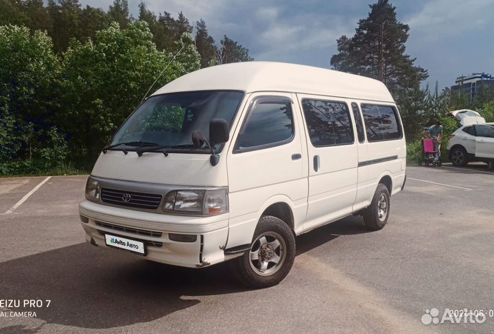 Toyota Hiace 3.0 МТ, 2002, 263 825 км
