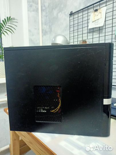 Intel core i3-4160/64ssd/GTX 550ti 1Gb