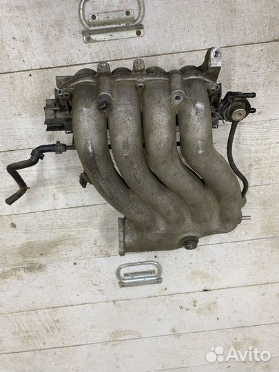 Впускной коллектор vw golf 4 jetta 4 bora