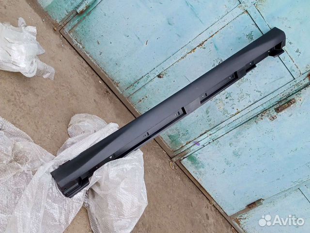 Накладка порога правая Lexus Rx 2 2003-2009