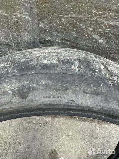 Pirelli P Zero PZ4 235/35 R19 91Y