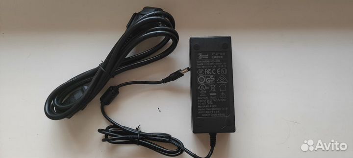 Блок питания 24V / 2.5A