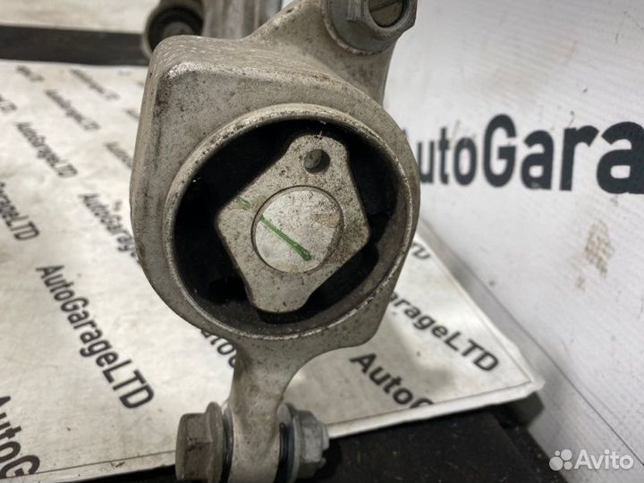 Рычаг передний правый Mercedes-Benz Gls-Class