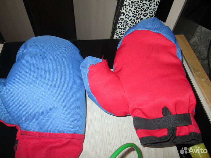 Спортивные товары