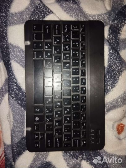 Клавиатура беспроводная по bluetooth