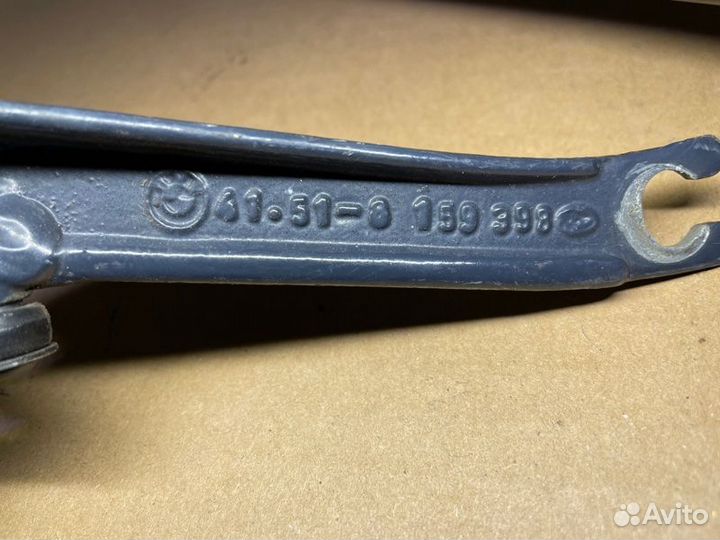 Петля крышки багажника Bmw 5 Series E39 M52B28