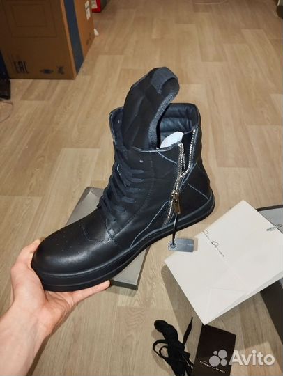 Rick Owens geobasket black на руках