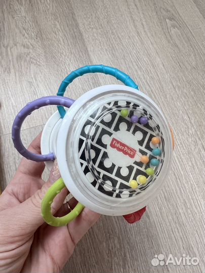 Развивающие игрушки Fisher Price и Chicco
