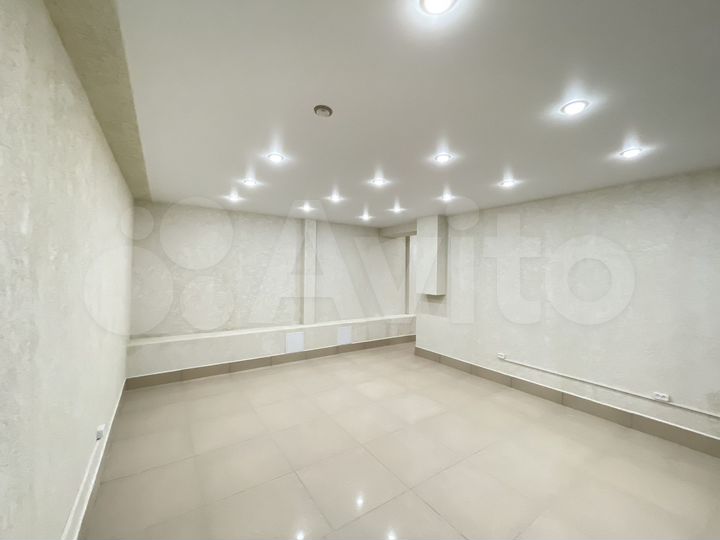 Помещение, 41,3 м2, новый ремонт, первая линия