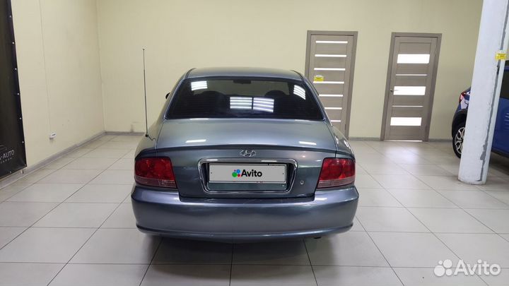 Hyundai Sonata 2.0 МТ, 2006, 154 528 км