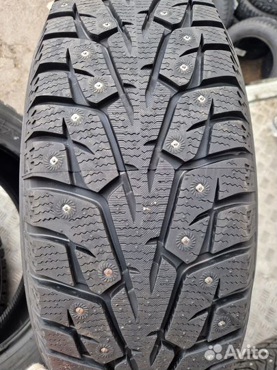 Yokohama Ice Guard Stud IG55 215/65 R16 102T