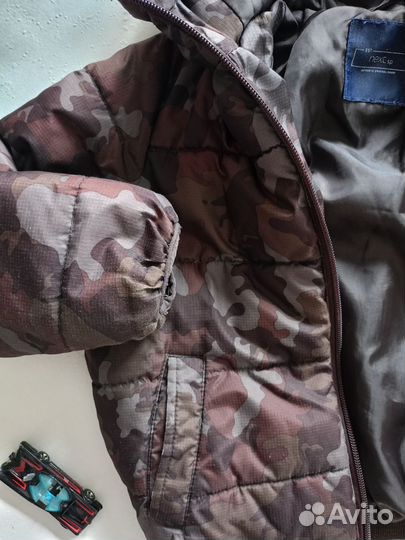Демисезонная куртка для мальчика 98-104