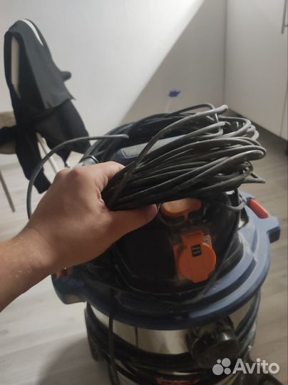 Продам пылесос и кабель