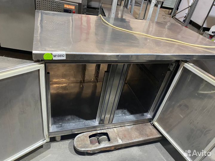 Стол холодильный