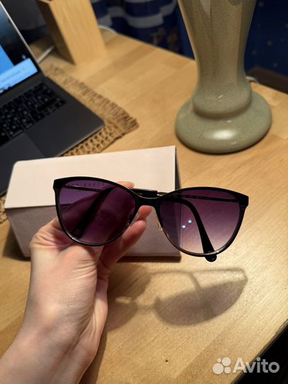 Солнцезащитные очки Ted Baker