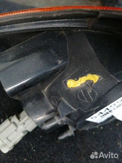 Поворотник к фаре передний левый Nissan Wingroad