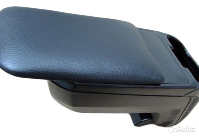 Подлокотник Renault Duster 2010-2020