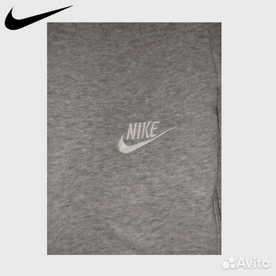 Спортивные штаны Nike