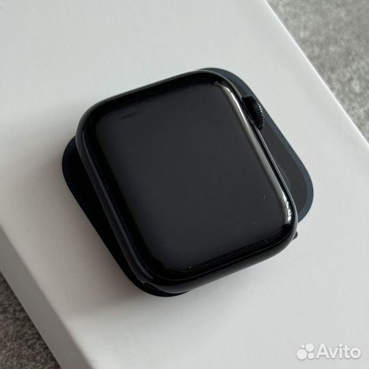 Apple Watch SE 2 (2022) 40mm