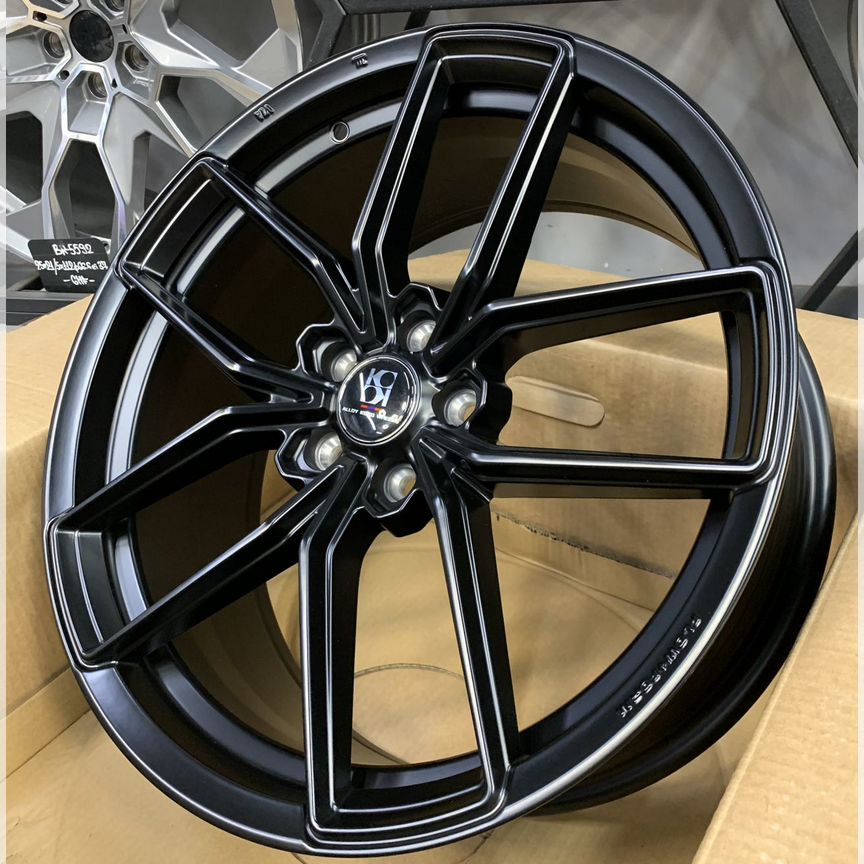 Литые диски Koko Kuture Intake 8.5×R19 5×108