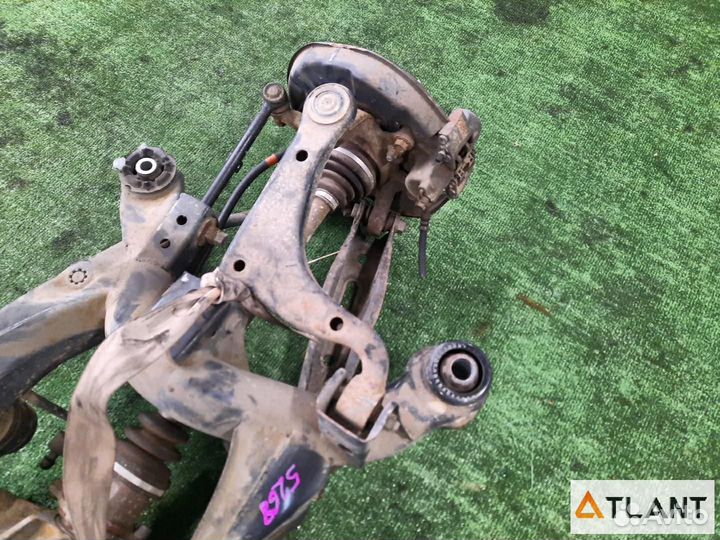 Подрамник задний toyota mark II