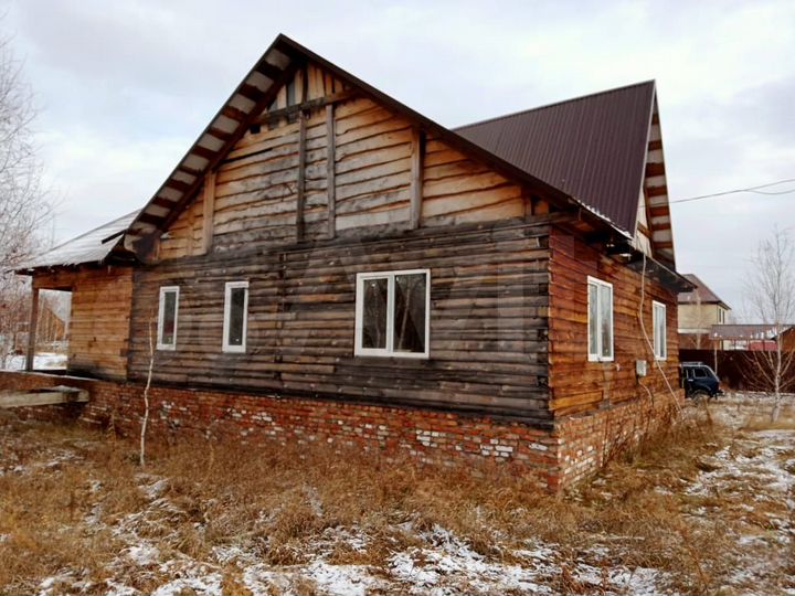 Коттедж 220 м² на участке 15 сот.