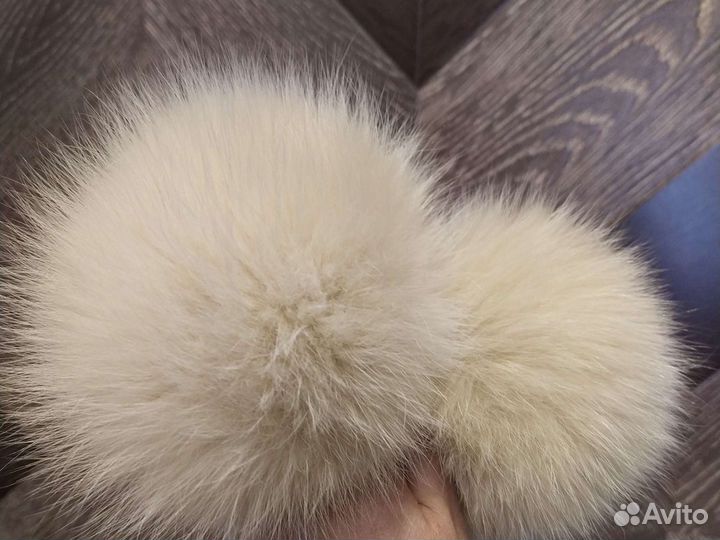 Помпоны на шапку из натурального меха