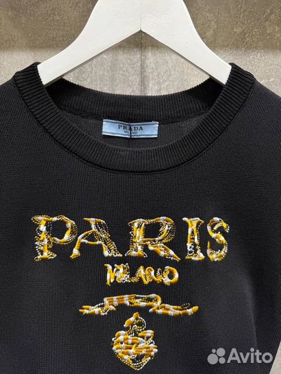 Женская Футболка Prada