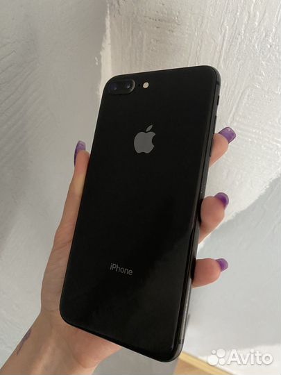 Телефон iPhone 8 plus