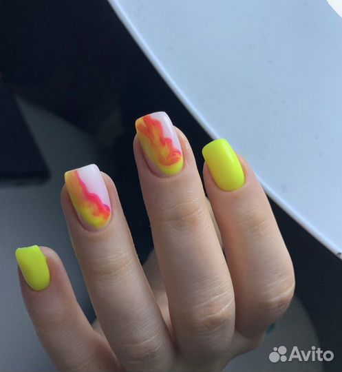 Мастер ногтевого сервиса