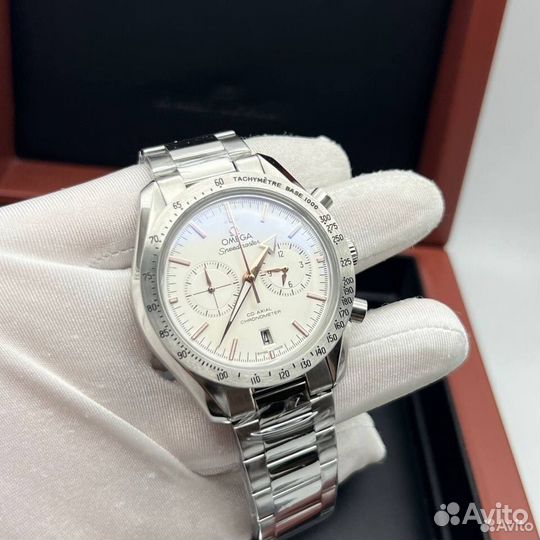 Часы Omega Speedmaster white