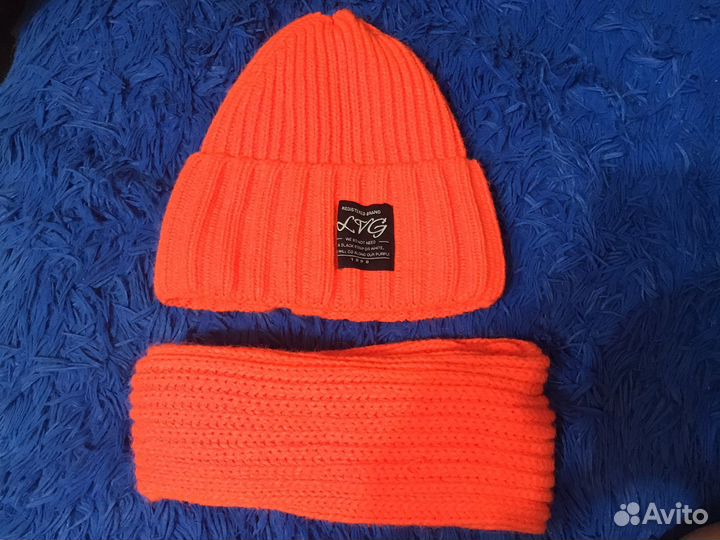 Женский шарф с шапкой