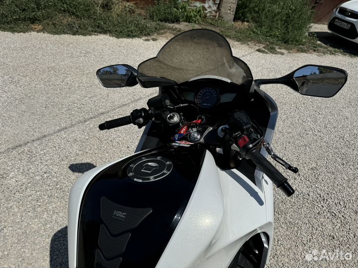 Продам Vfr1200f