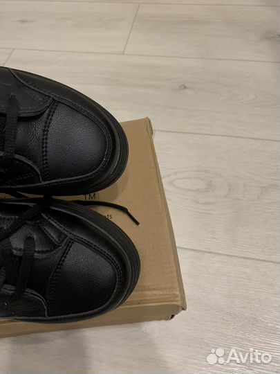 Ботинки утепленные