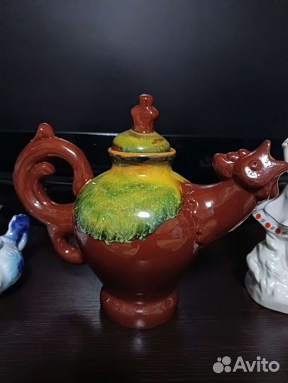 Чайник СССР и статуэтки