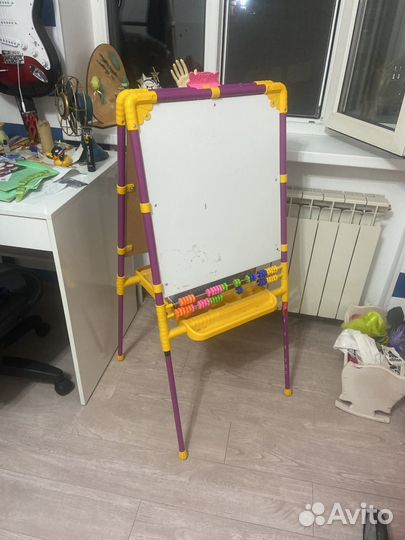 Мольберт детский двухсторонний