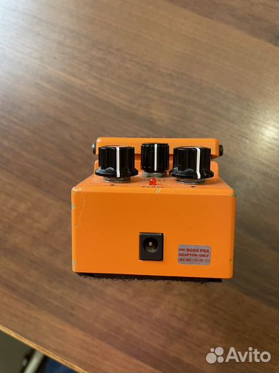 Продам гитарную педаль Boss DS-1