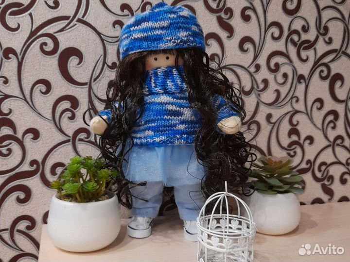 Кукла интерьерная