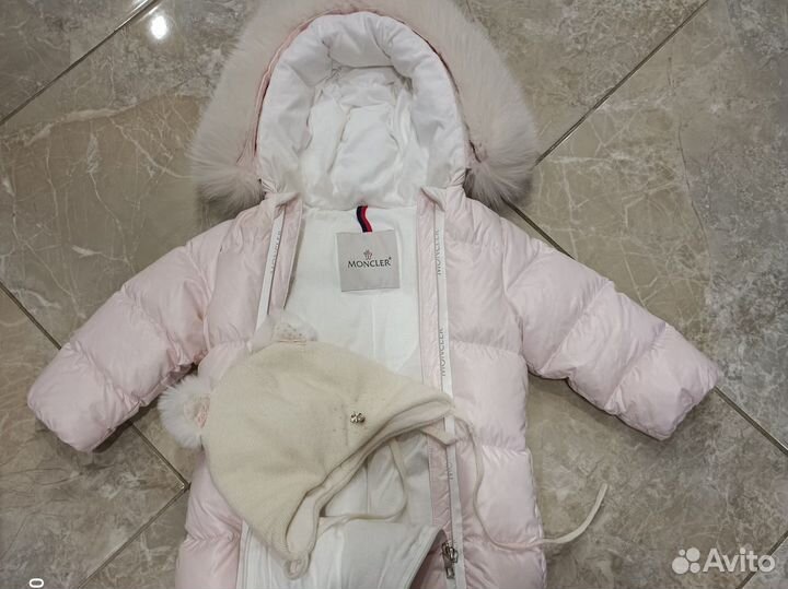 Комбинезон зимний Moncler оригиал 80 р