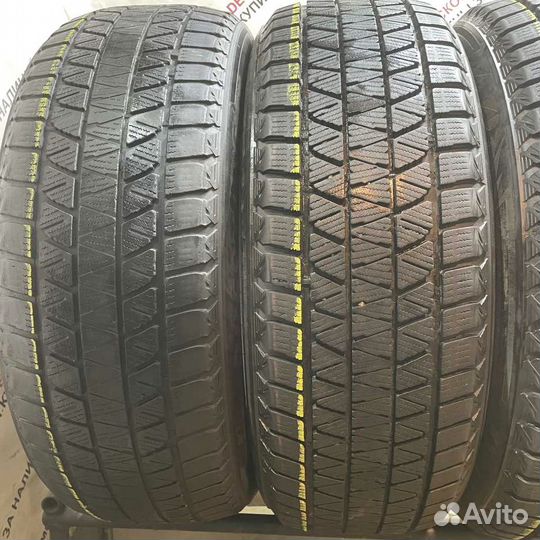Bridgestone Blizzak VRX2 235/55 R20 98M