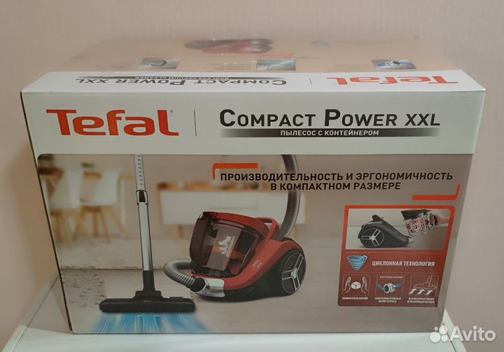 Пылесос Tefal новый TW4853EA с контейнером, красны